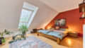 Schlafzimmer DG